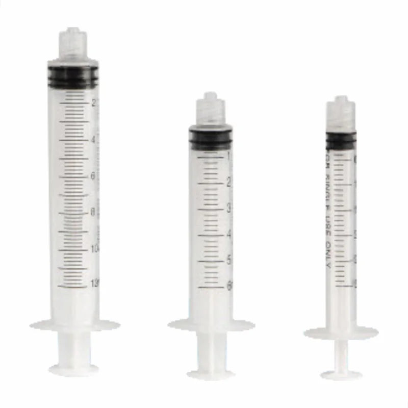 Irrigation Syringes Luer Lock 12cc (URS-55012)